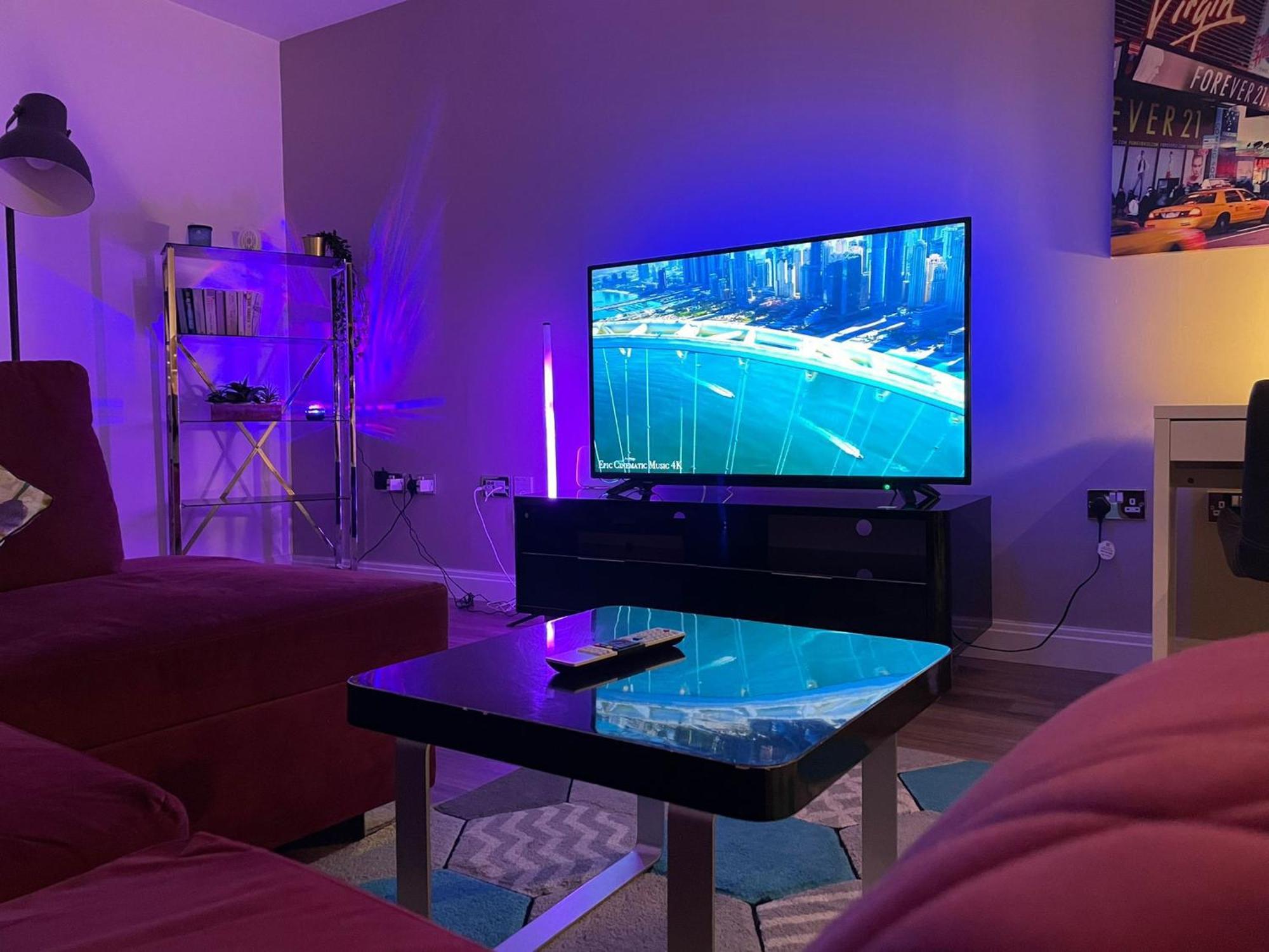 24-7 Secured City Centre Apartments With Free Underground Parking And Wifi Birmingham Bagian luar foto
