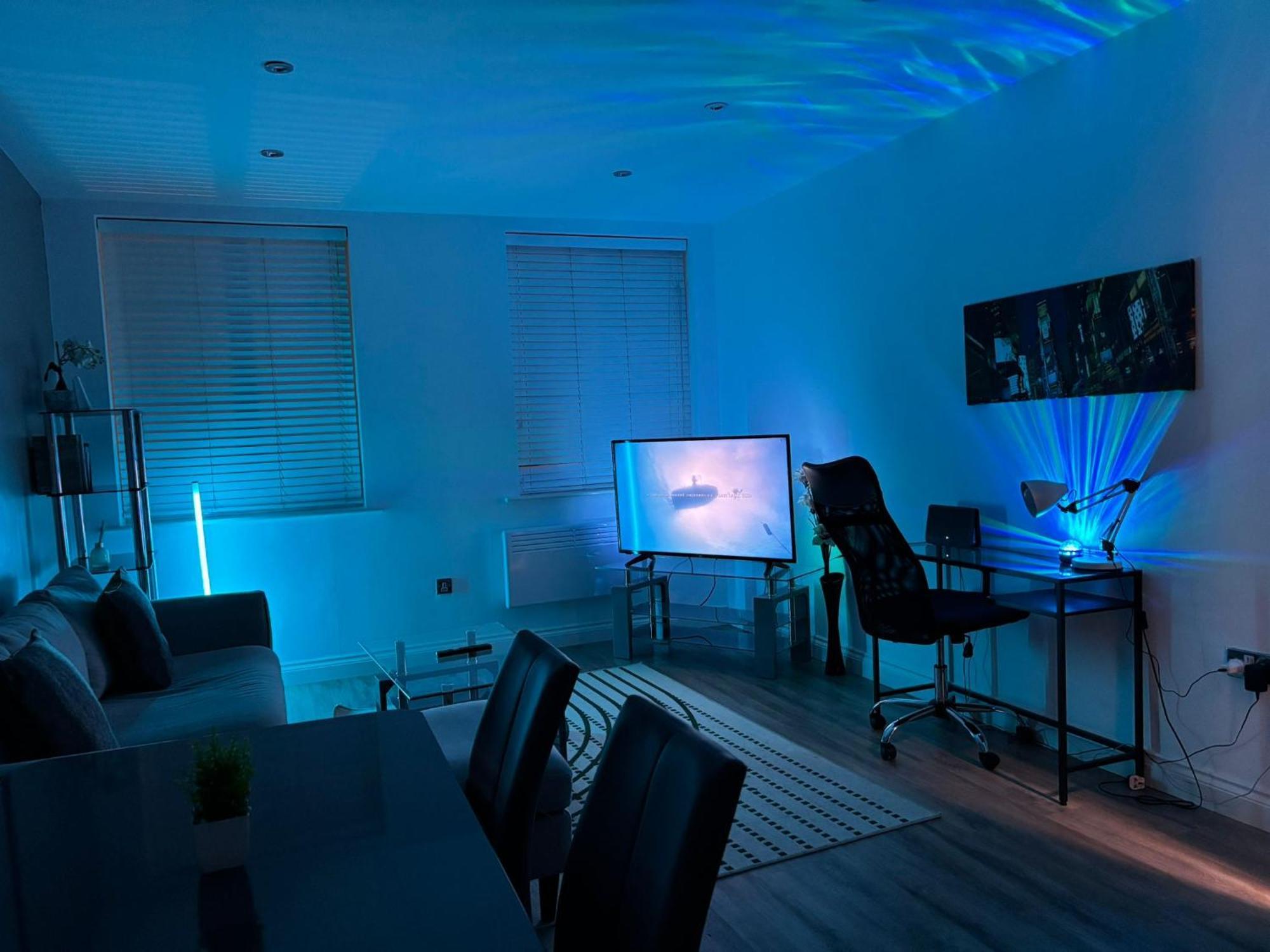 24-7 Secured City Centre Apartments With Free Underground Parking And Wifi Birmingham Bagian luar foto