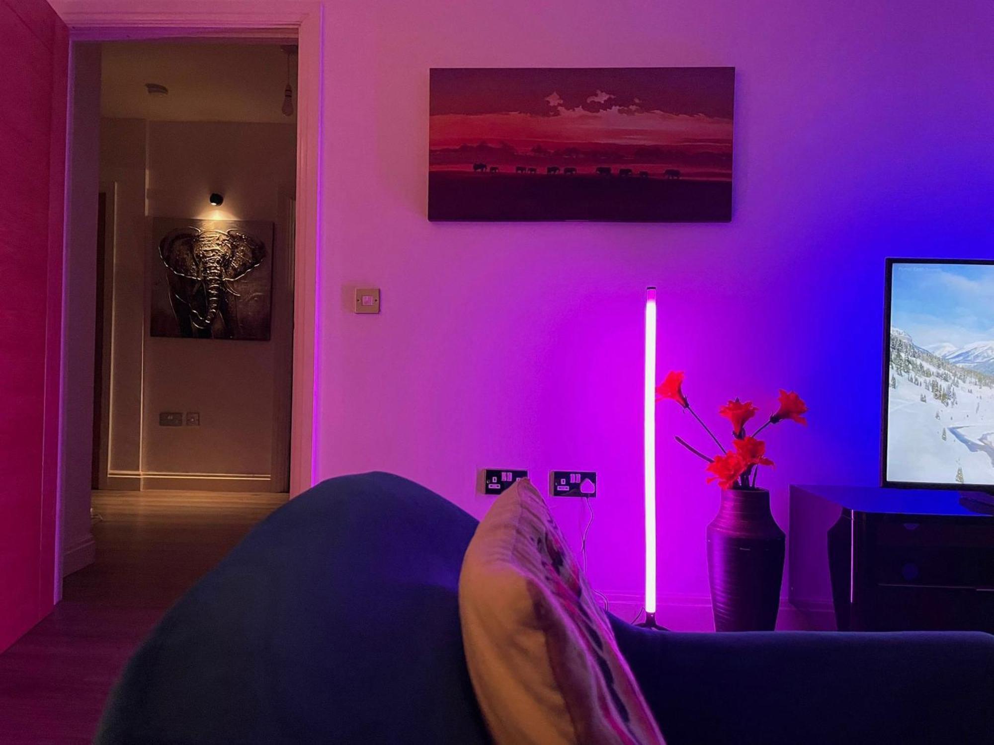 24-7 Secured City Centre Apartments With Free Underground Parking And Wifi Birmingham Bagian luar foto