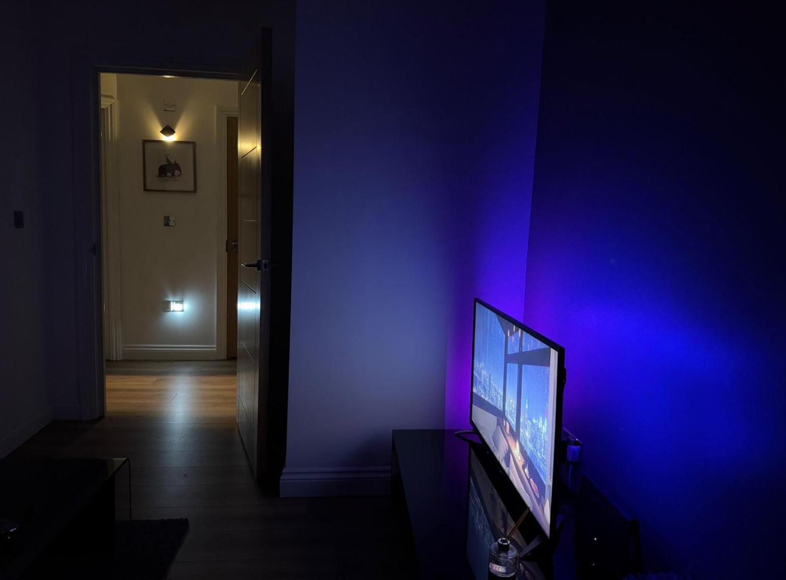 24-7 Secured City Centre Apartments With Free Underground Parking And Wifi Birmingham Bagian luar foto